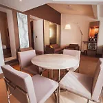 Novotel Centre Wilson 4*