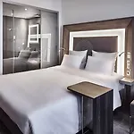Novotel Centre Wilson Hotel 4*