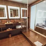 Novotel Centre Wilson