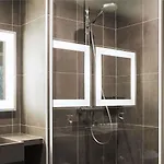 Novotel Centre Wilson Hotel 4*