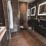 Novotel Centre Wilson