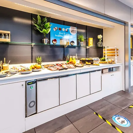 Novotel Centre Wilson 4*