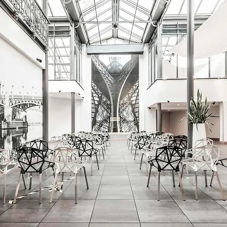Ξενοδοχείο Novotel Centre Wilson 4*