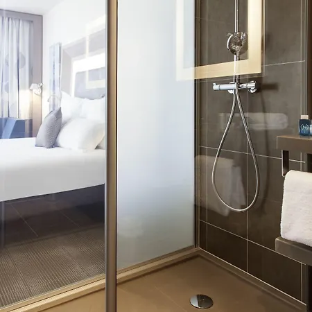 Novotel Centre Wilson