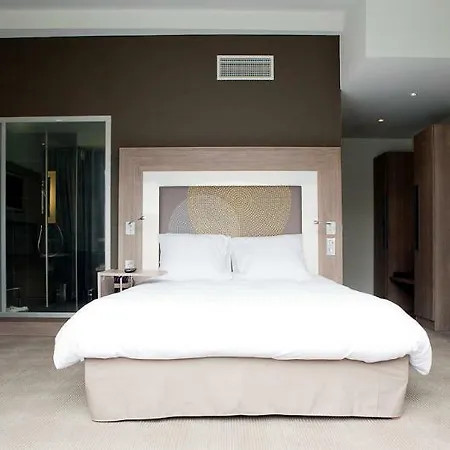 Novotel Centre Wilson Hotell 4*