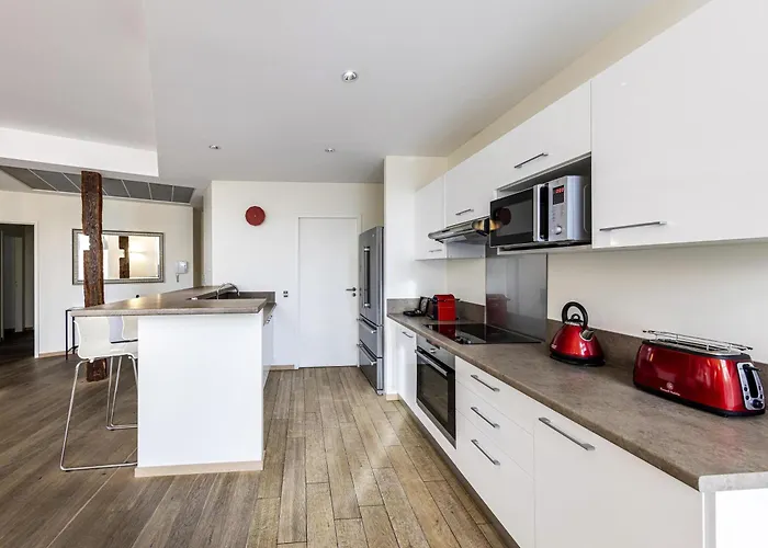 Novotel Centre Wilson Hotel 4*