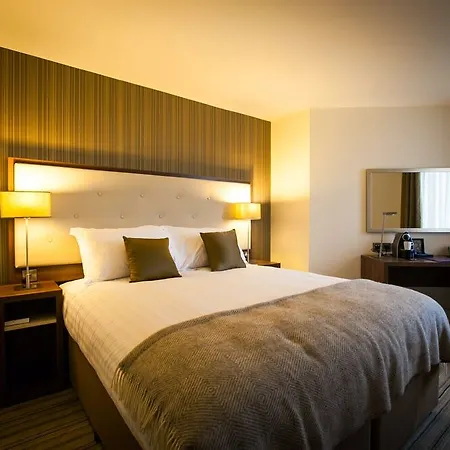 Novotel Centre Wilson 4*