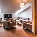 Отель Novotel Centre Wilson 4*