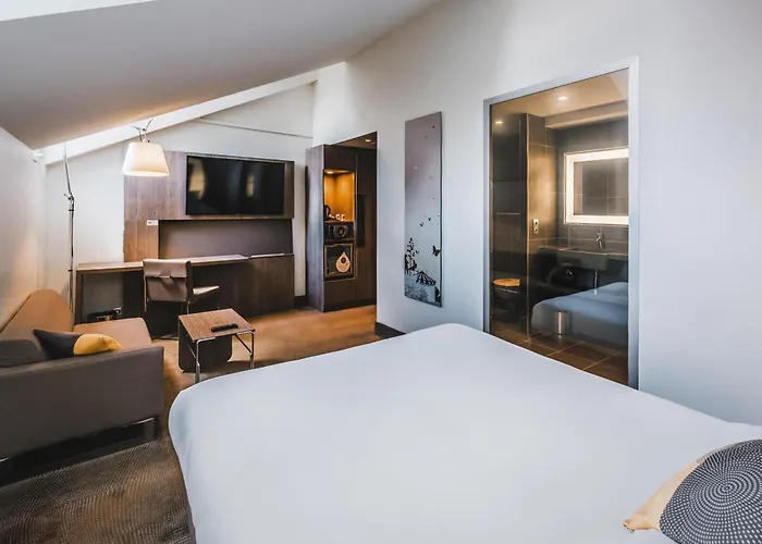 Novotel Centre Wilson Hotel