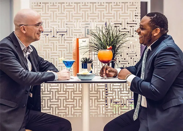 Novotel Centre Wilson 4*